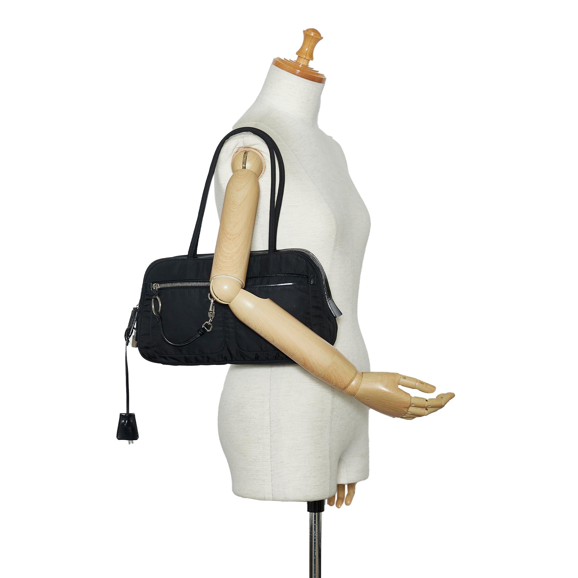 Prada Tessuto Shoulder Bag (SHG-G3rC3l)