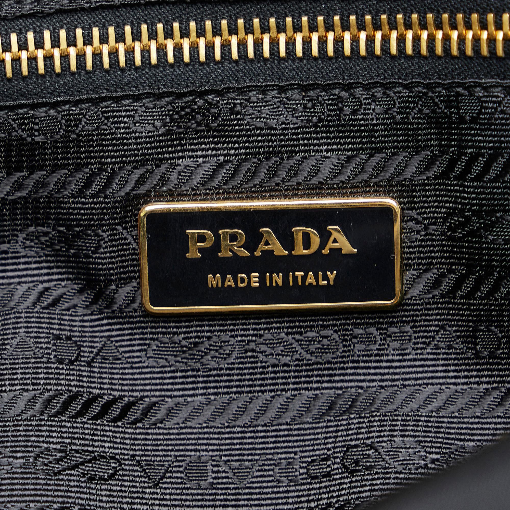 Prada Tessuto Tote Bag (SHG-Ck4bnI)