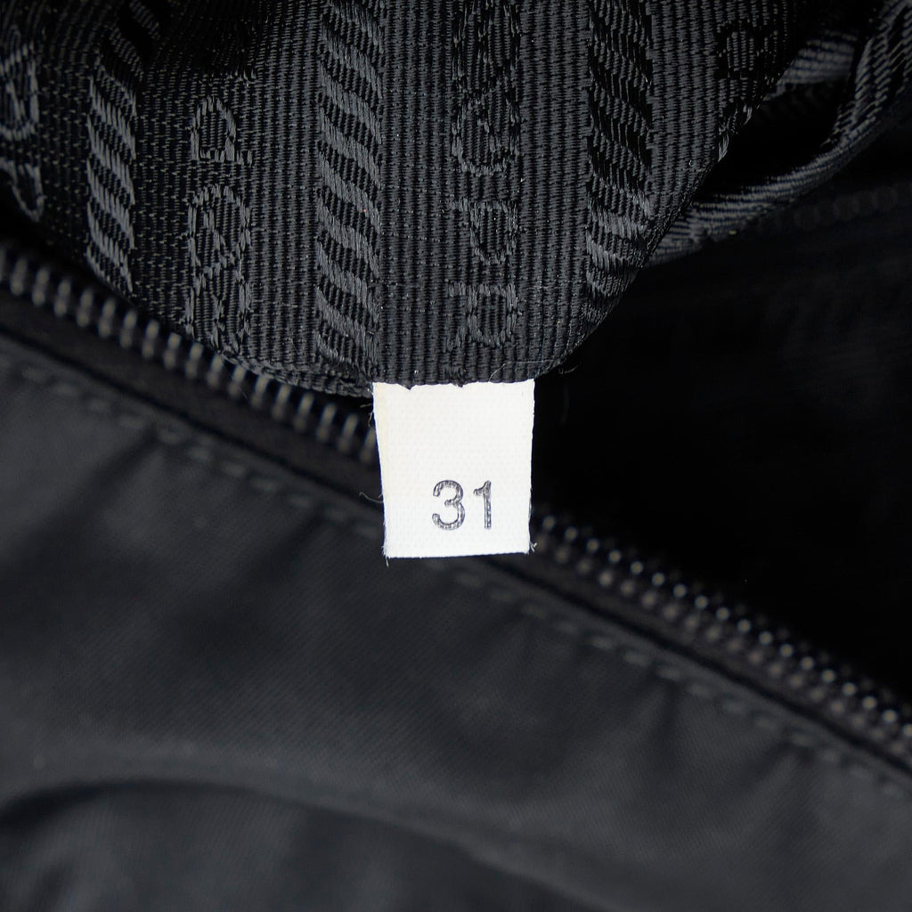 Prada Tessuto Tote Bag (SHG-YdIPY5)