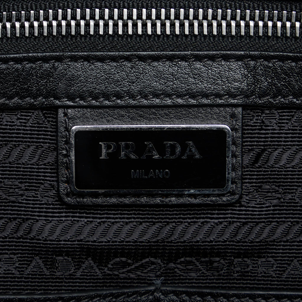 Prada Vitello Daino Business Bag (SHG-VoDzyK)