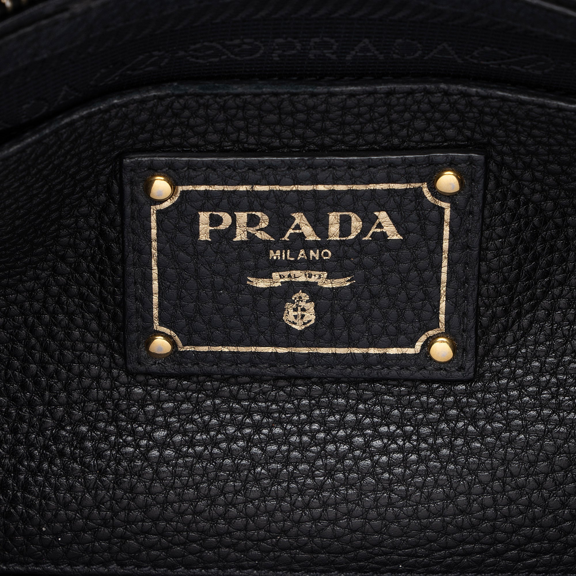 Prada Vitello Daino Satchel (SHF-snmaFa)