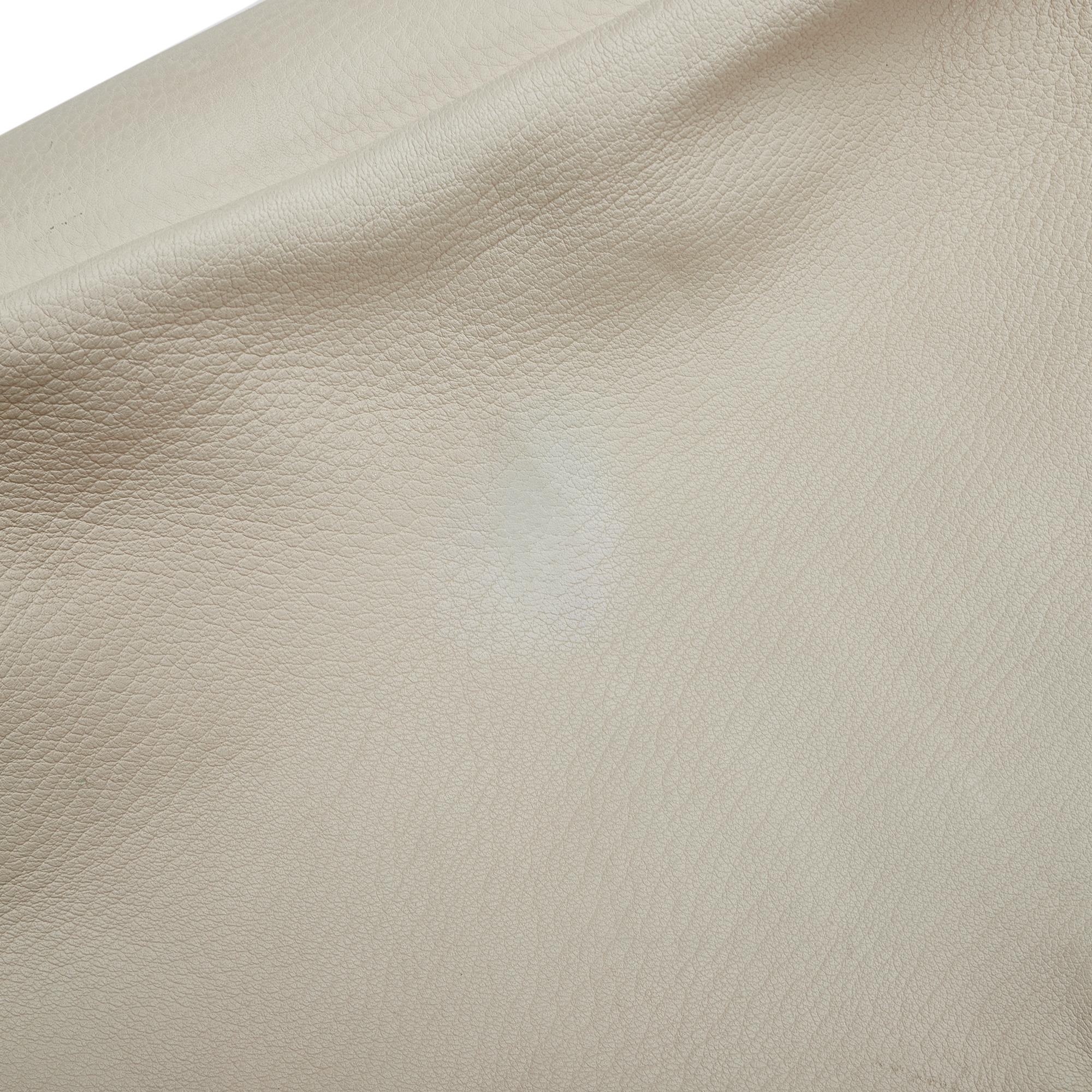 Prada Vitello Daino Size Zip Tote (SHG-yadT4k)
