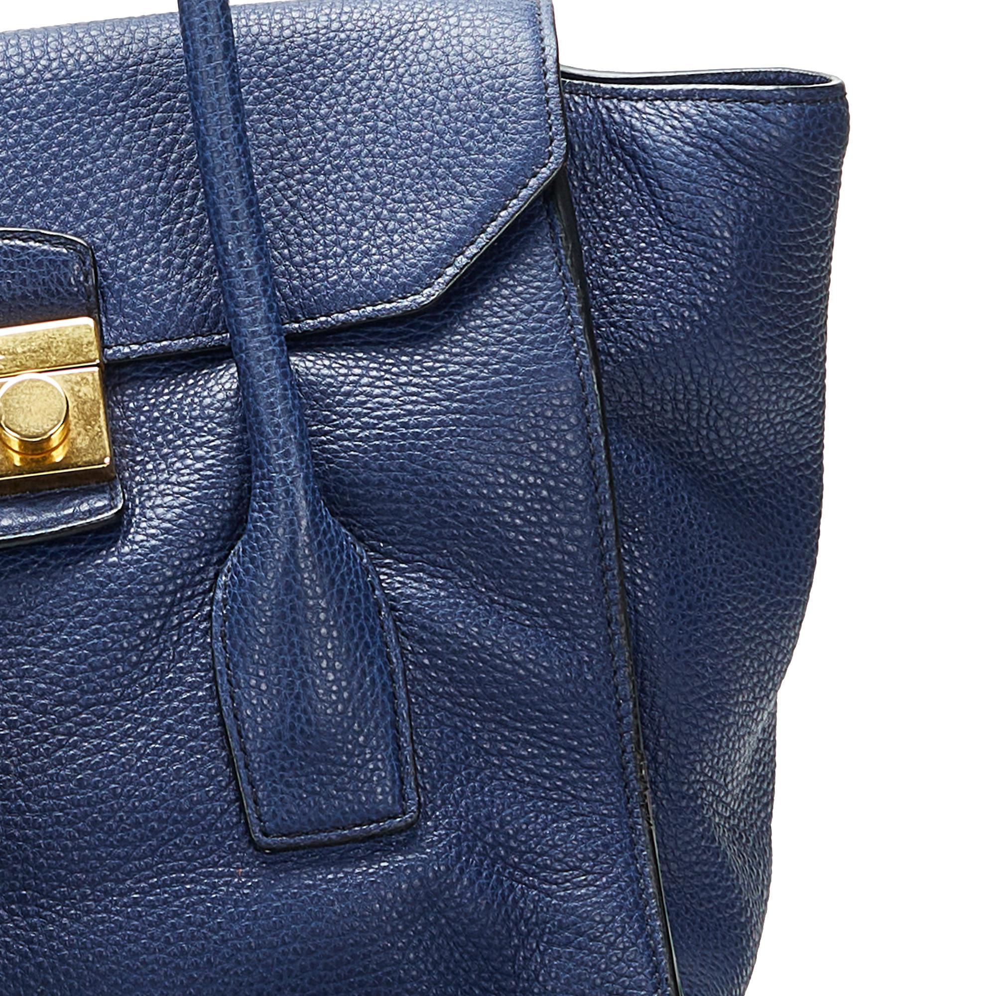 Prada Vitello Daino Sound Lock Satchel (SHG-GPwQEl)