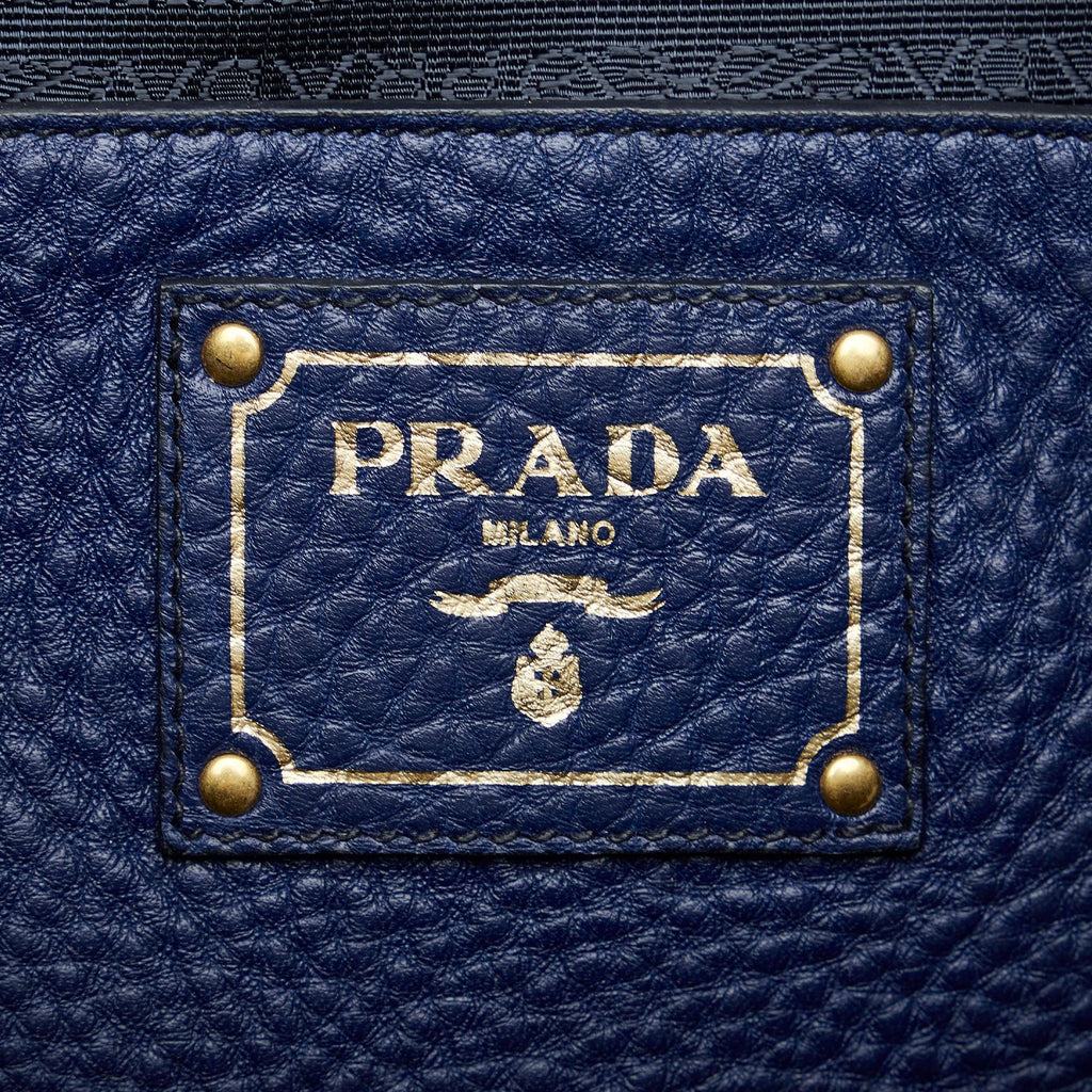 Prada Vitello Daino Tote (SHG-n2WWJy)
