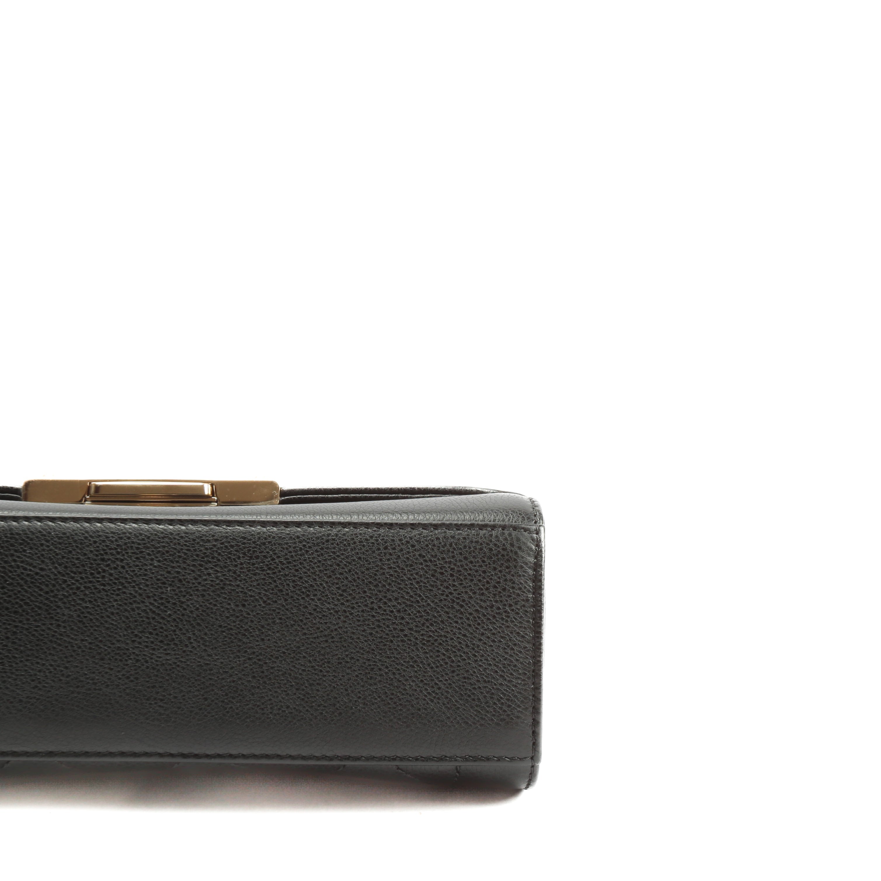 CHANEL Label Click Flap Bag with Handle Black - Quilted