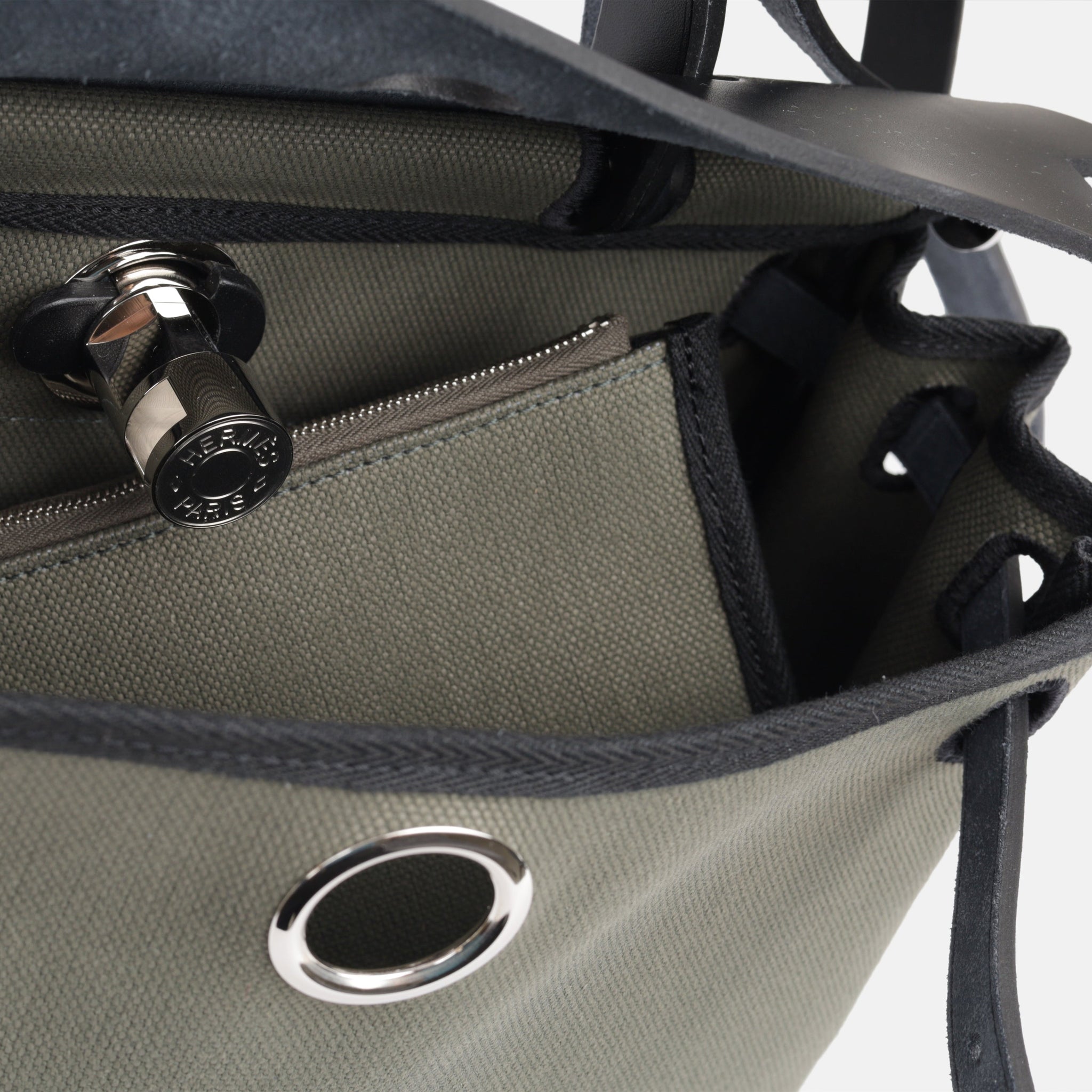 Hermès Herbag 31 - Vert De Gris