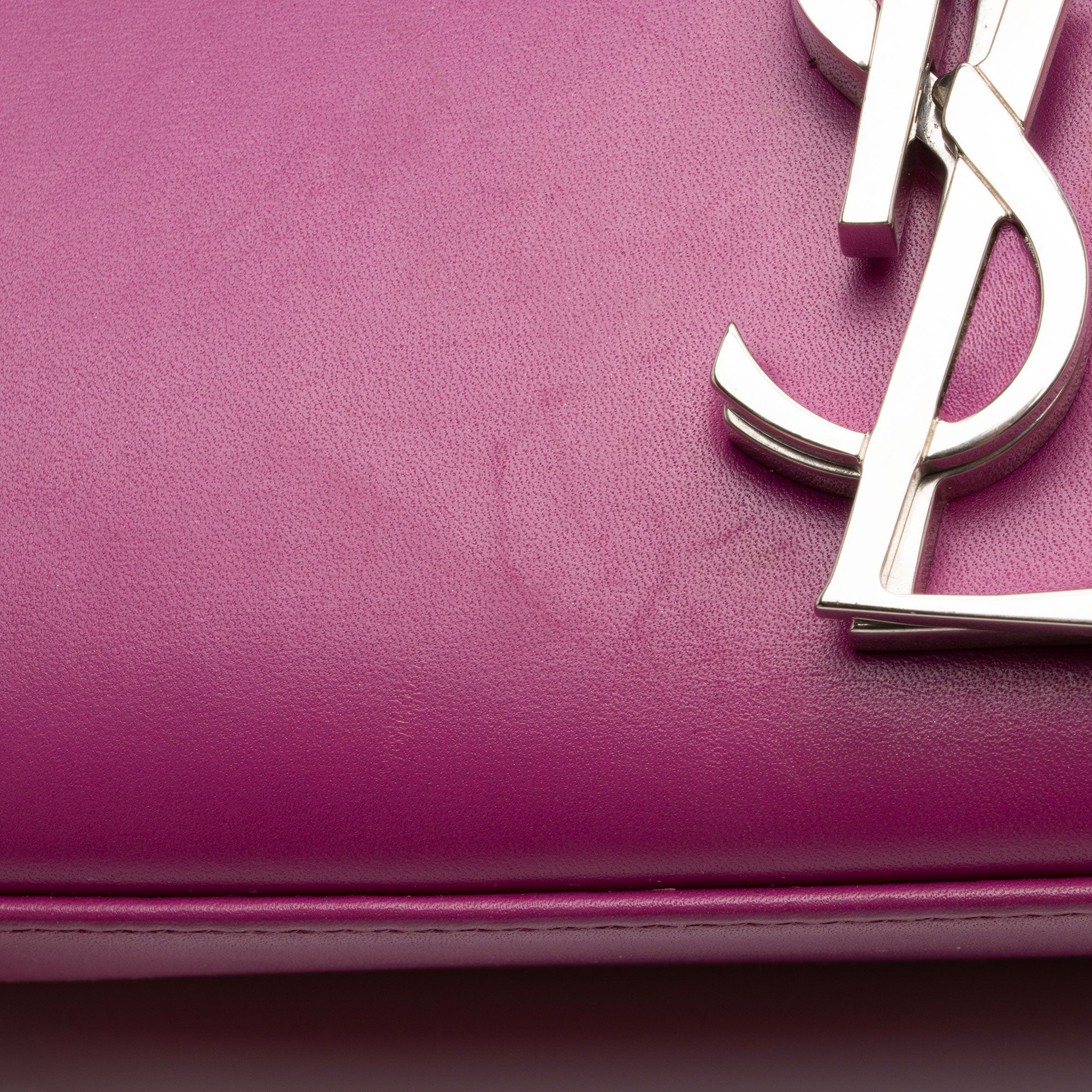 Saint Laurent Grain de Poudre Monogram Cassandra Mini Top Handle Bag - FINAL SALE (SHF-Vxl0wA)