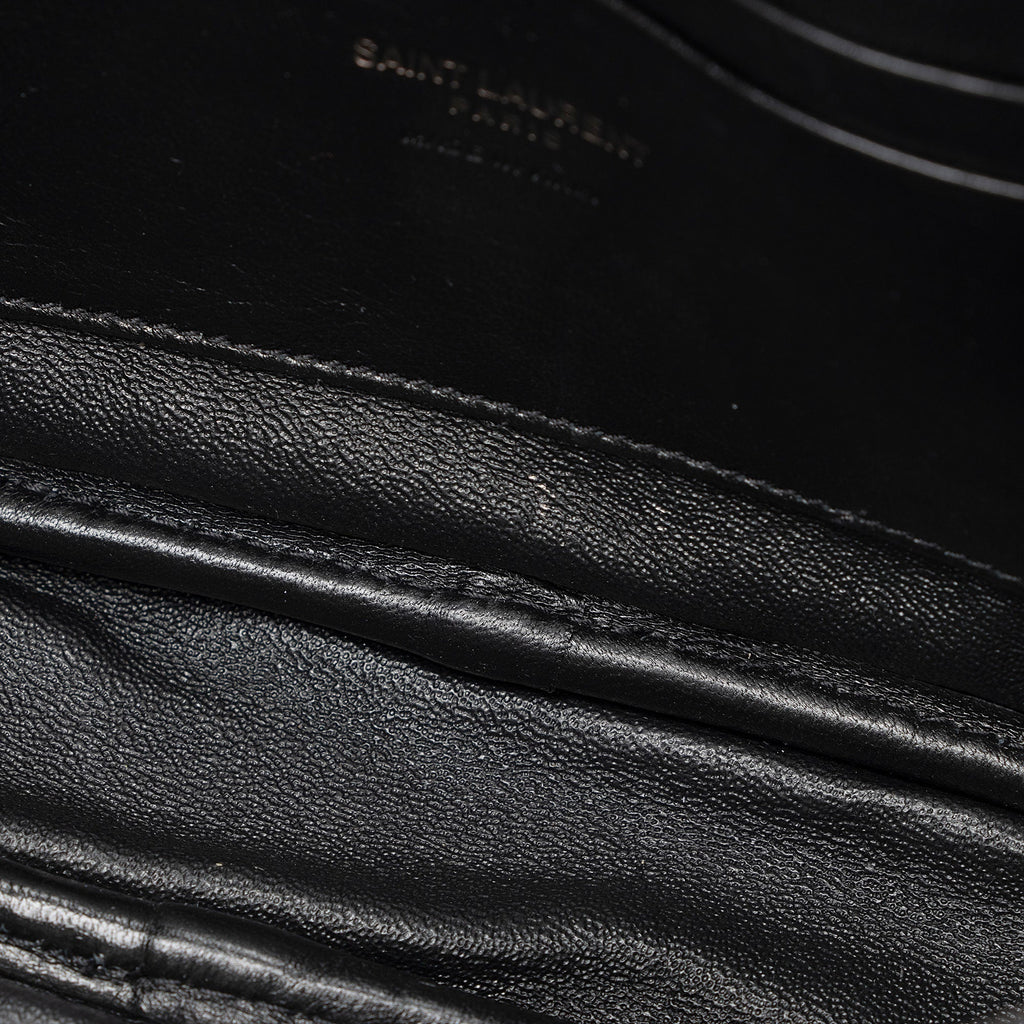 Saint Laurent Matelasse Patent Leather Monogram Lou Mini Camera Bag (SHF-xwMZnb)