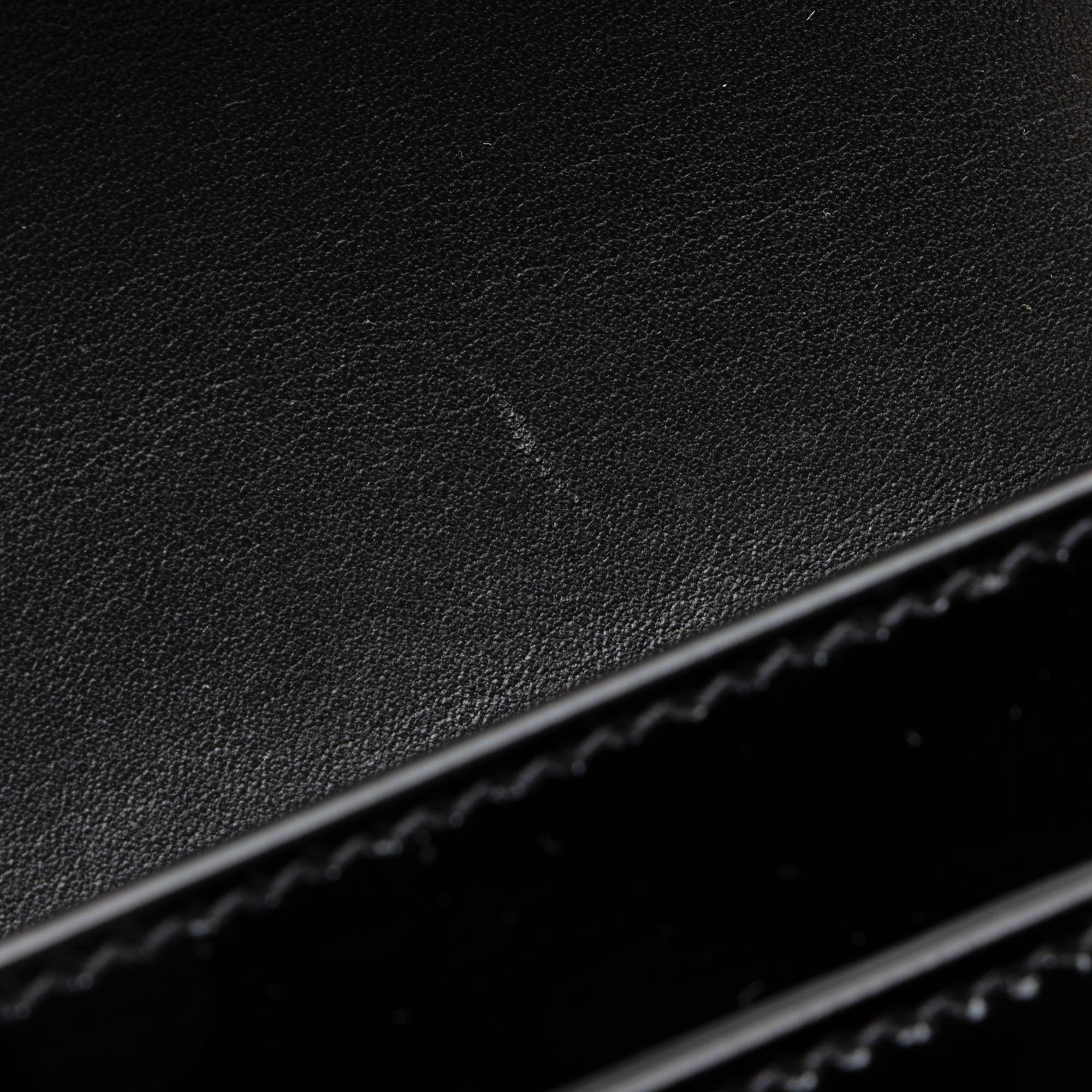 Saint Laurent Patent Leather Monogram Cassandra Medium Chain Bag (SHF-23411)