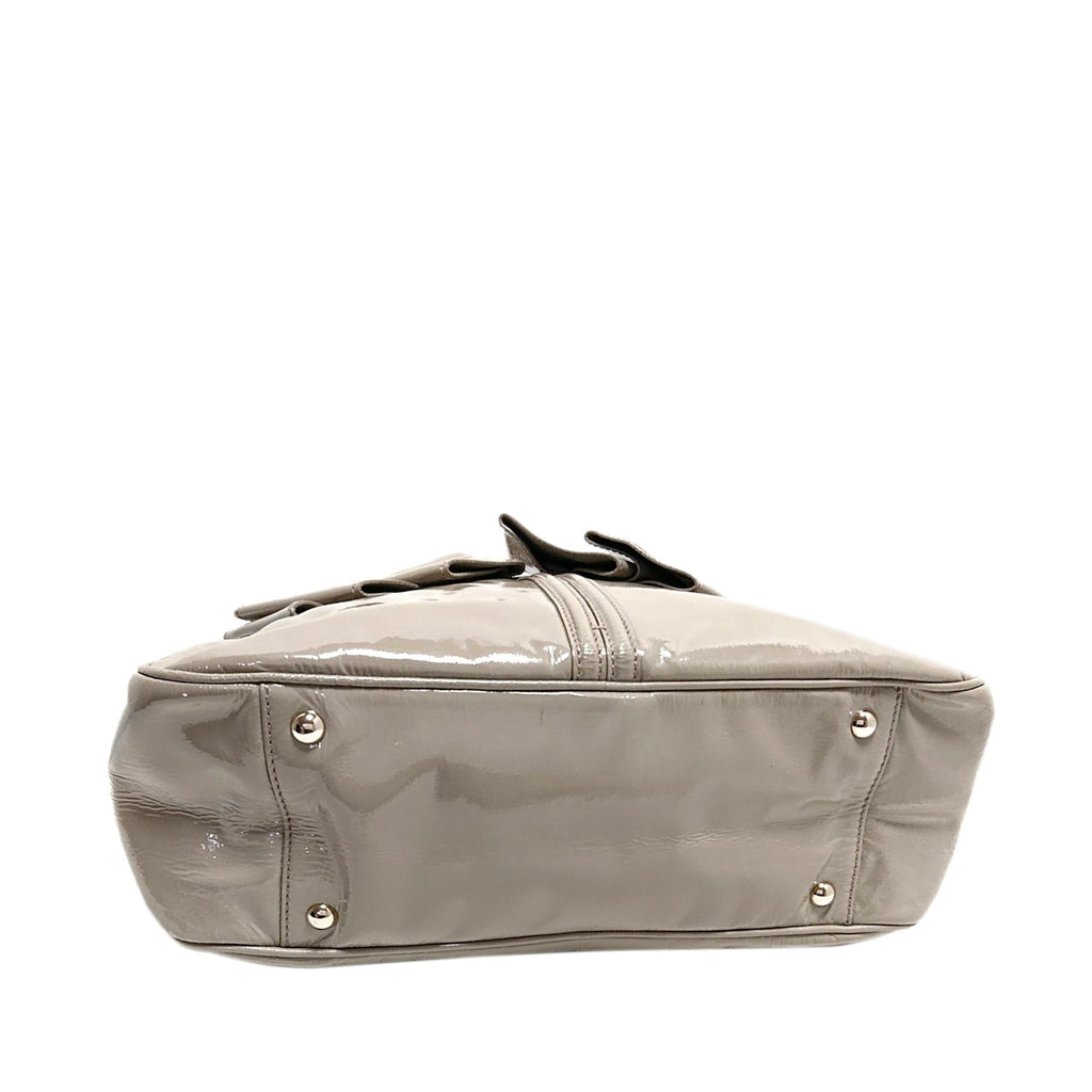 Saint Laurent Patent Leather Shoulder Bag (SHG-33480)