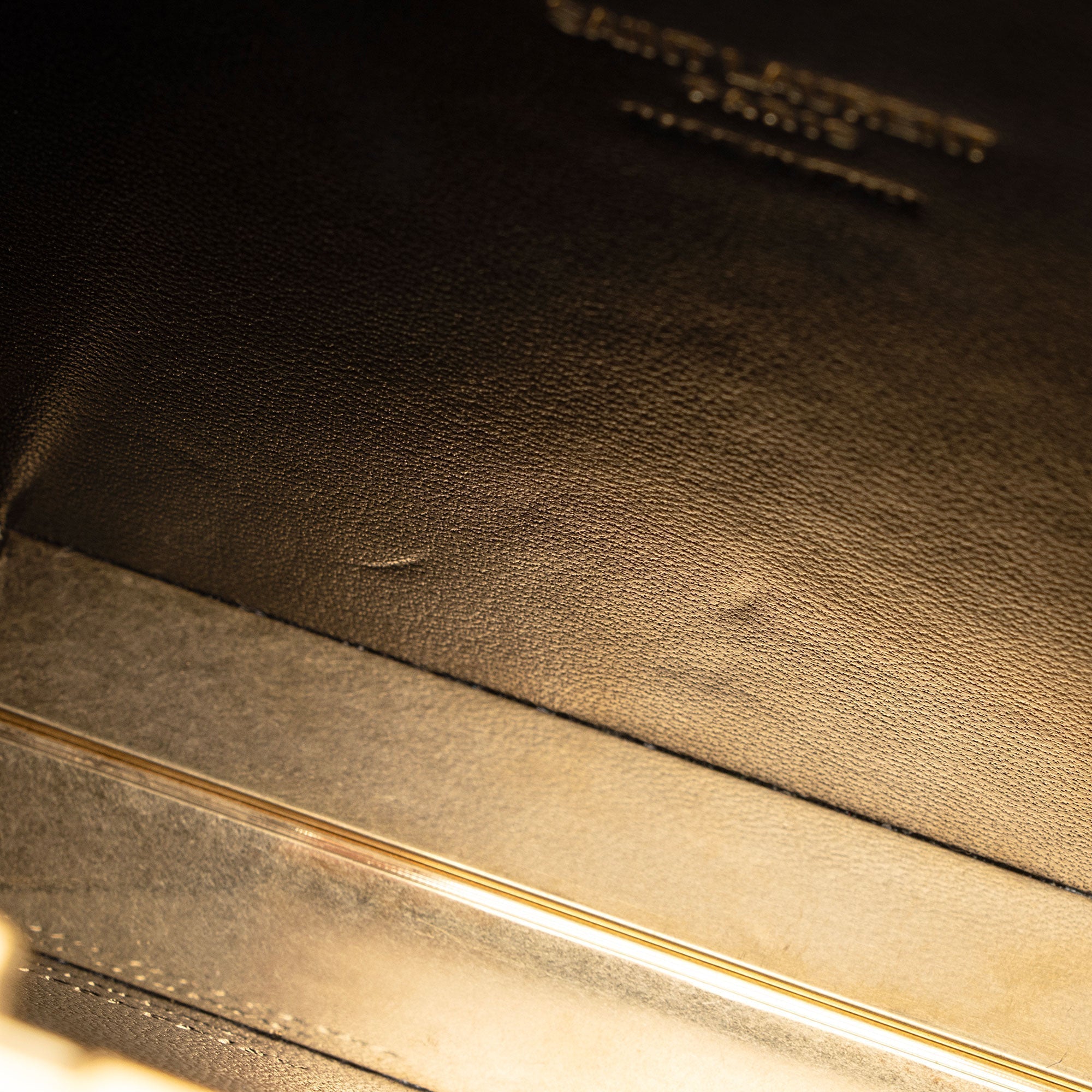 Saint Laurent Plexiglass Minaudiere Tuxedo Monogram Box Shoulder Bag (SHF-neNwyi)