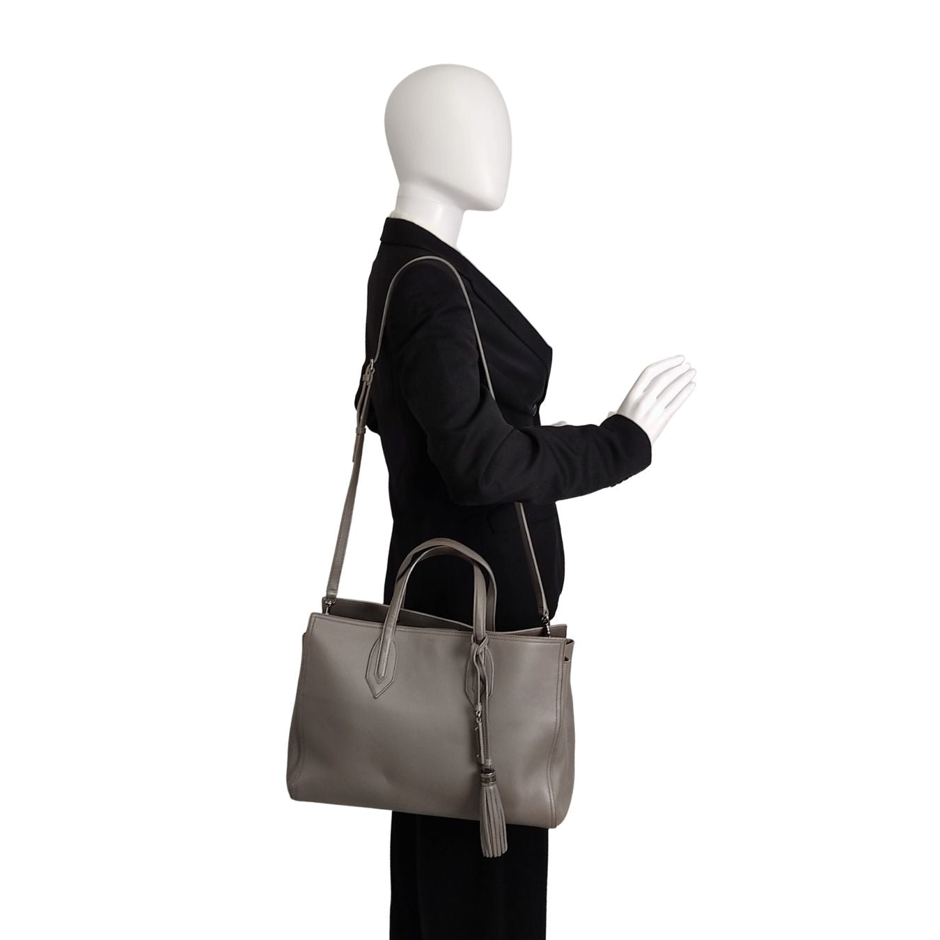SAINT LAURENT Saint Laurent shoulder bag Carrie Avec Tassels AM