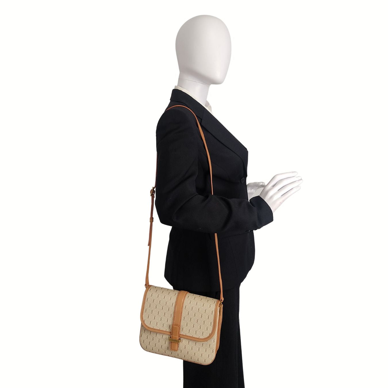 SAINT LAURENT Saint Laurent Le Monogramme shoulder bag in beige coated canvas