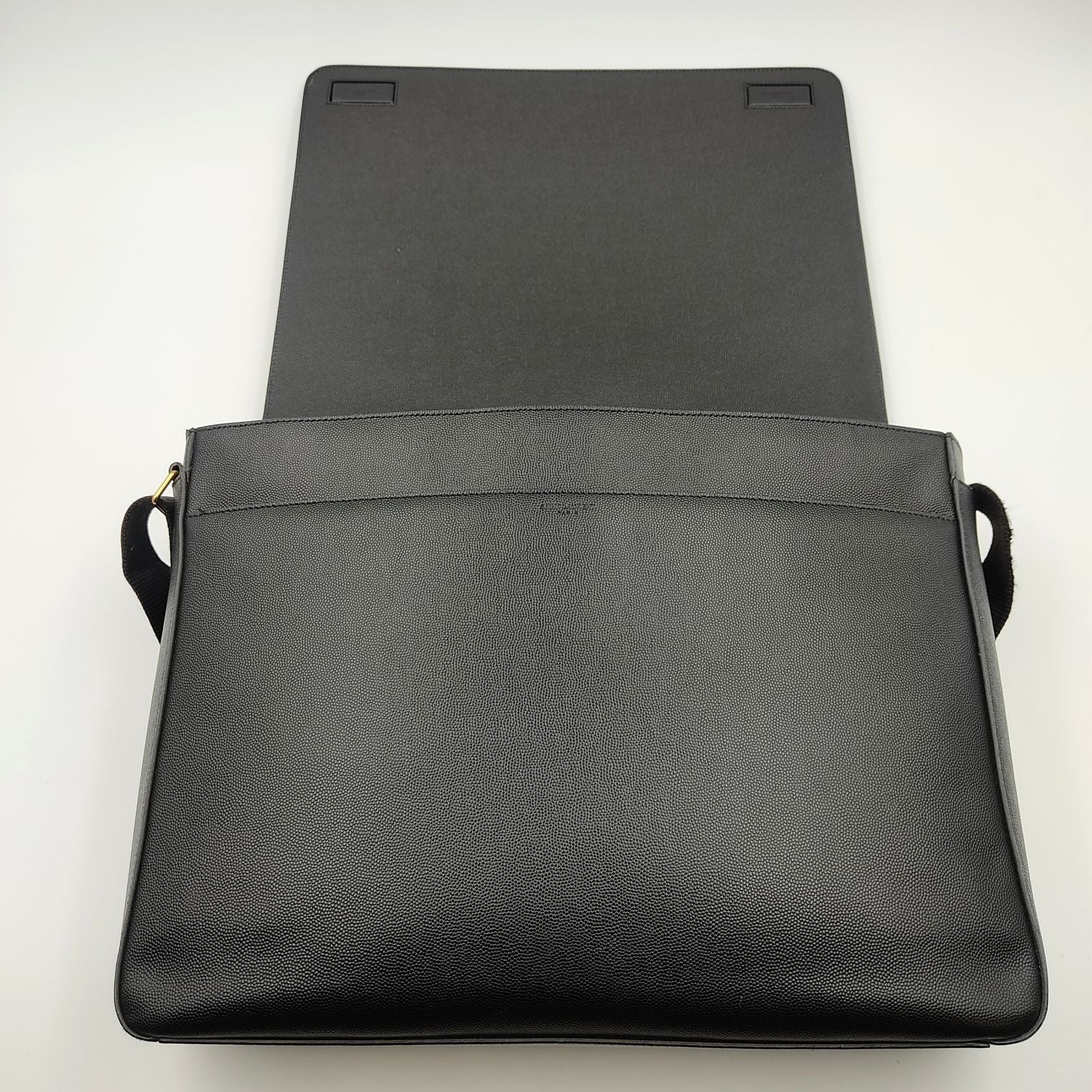 SAINT LAURENT Saint Laurent business shoulder bag in black leather