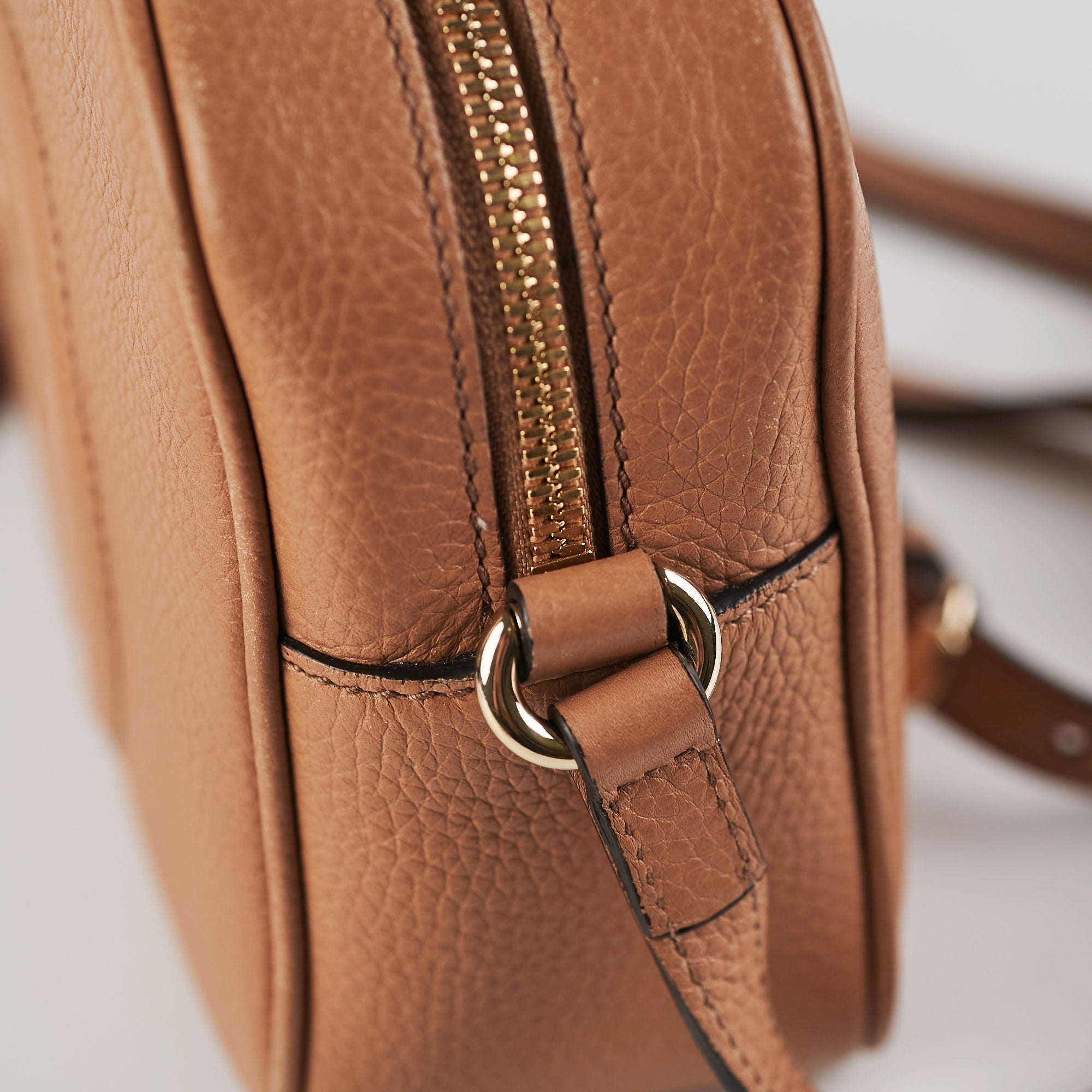 Gucci Sac Disco Camera Bag Small Beige