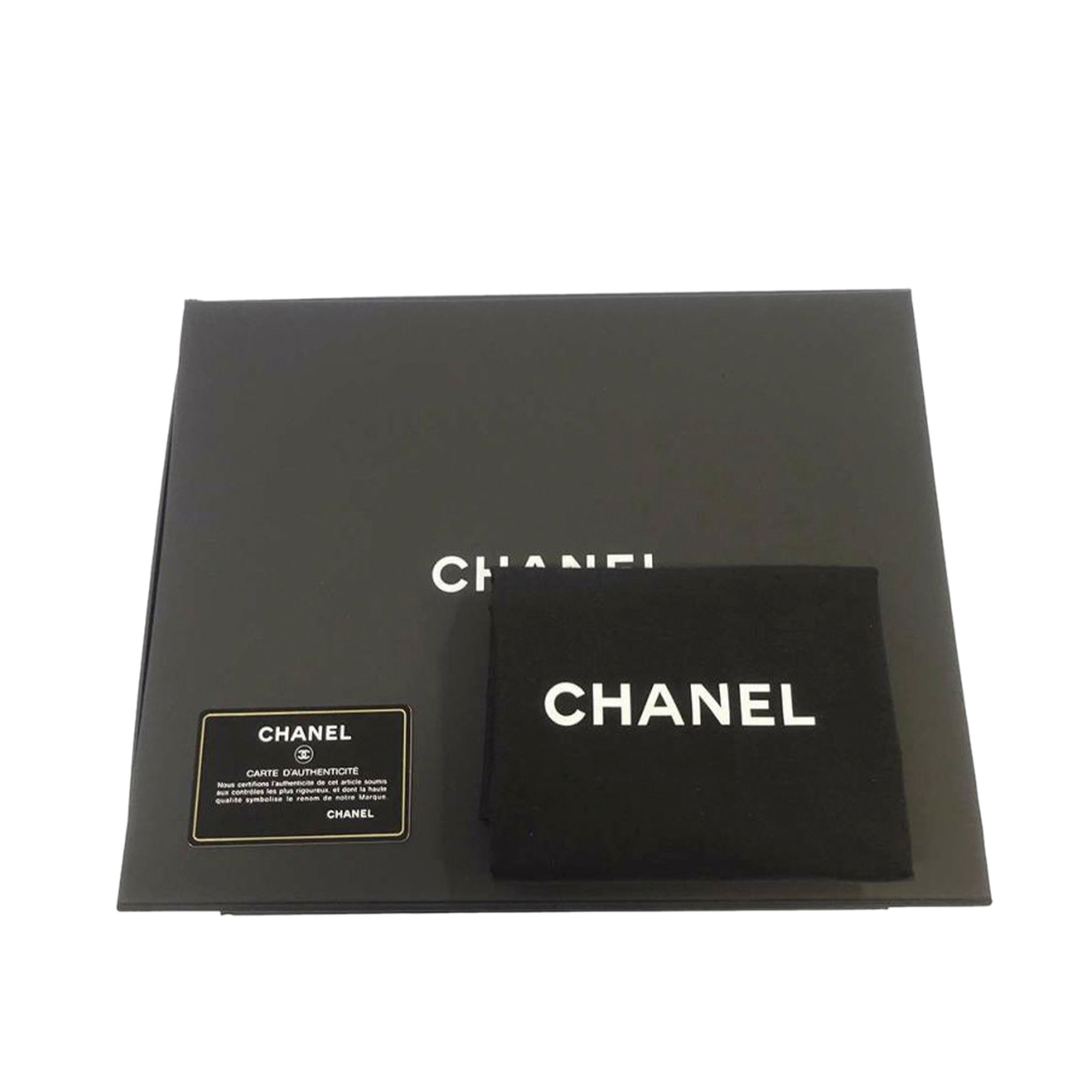 CHANEL Medium Patent Coco Boy Flap Bag