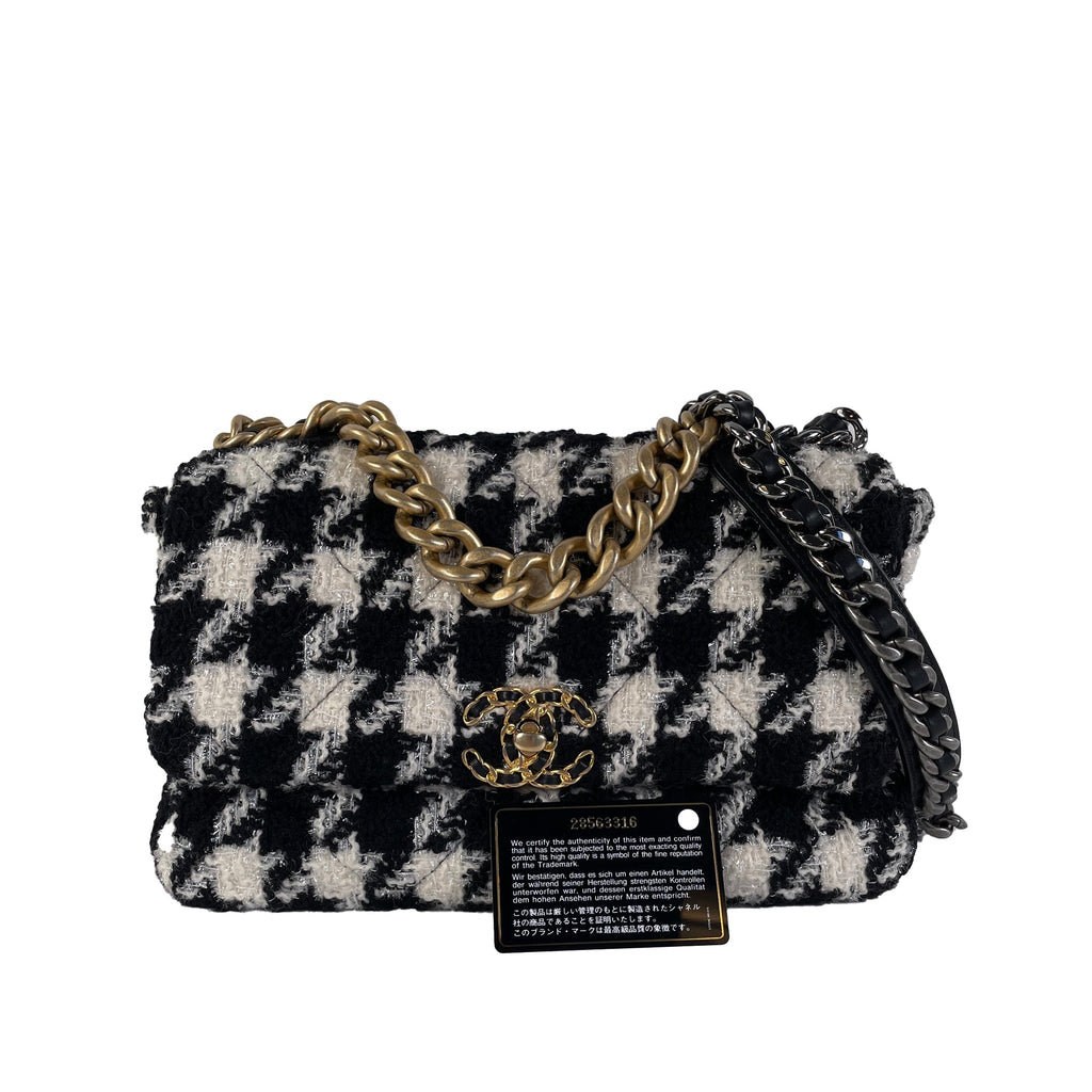 CHANEL Medium Tweed 19 Flap Bag