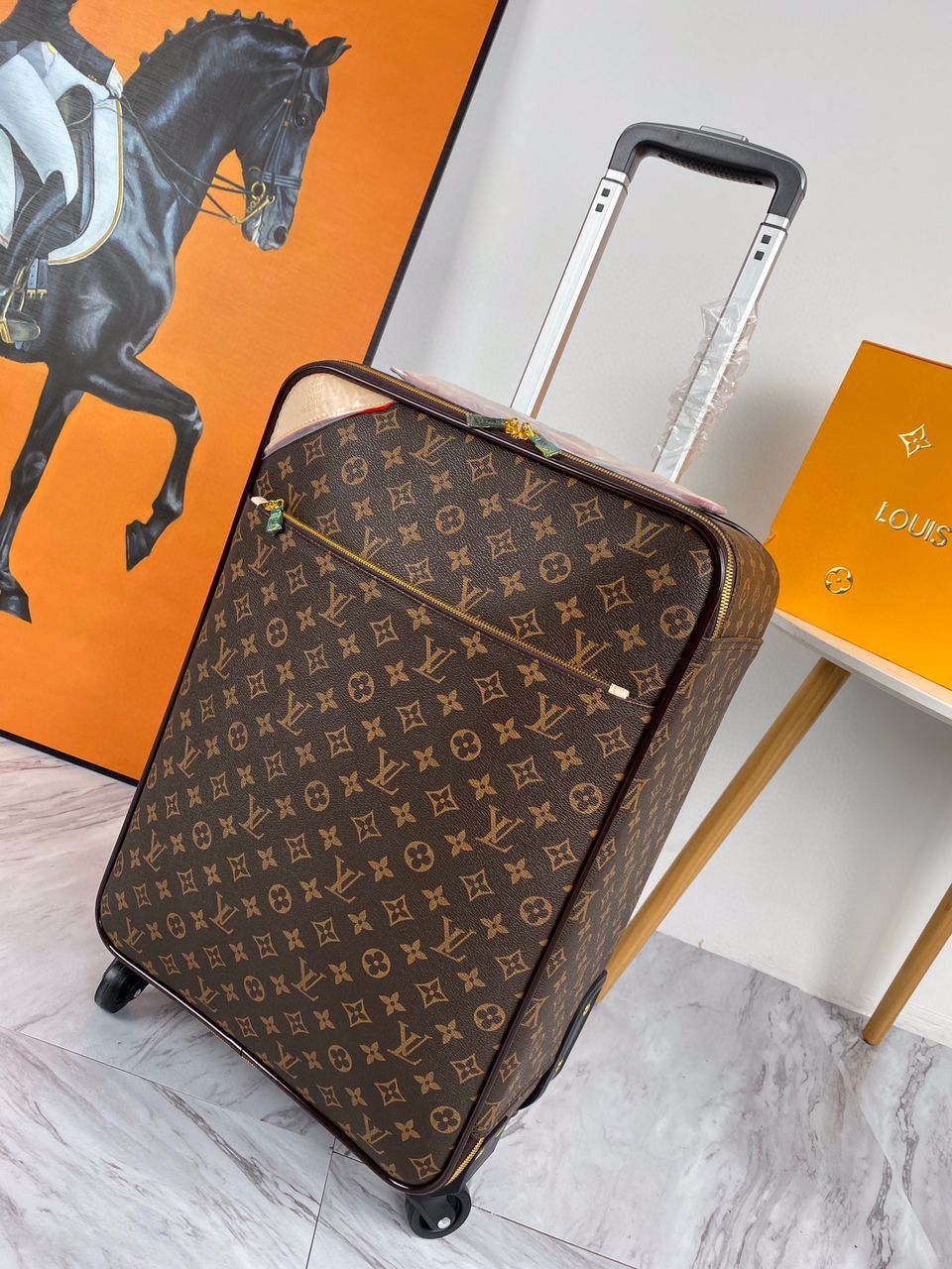 Louis Vuitton Rolling Luggage - Monogram