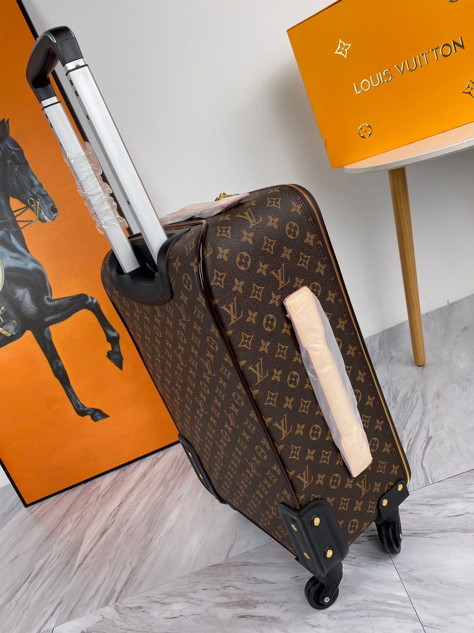 Louis Vuitton Rolling Luggage - Monogram