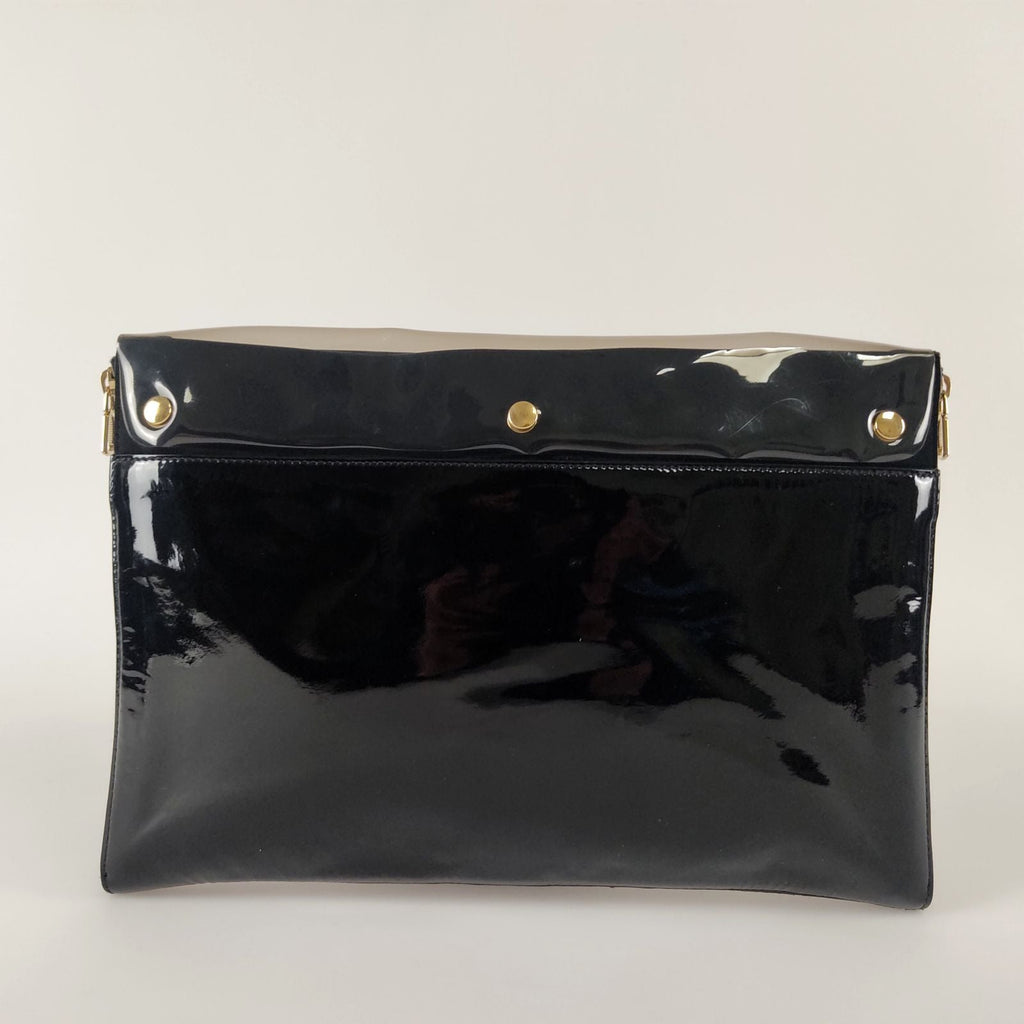 SAINT LAURENT logo envelope model clutch bag in black leather
