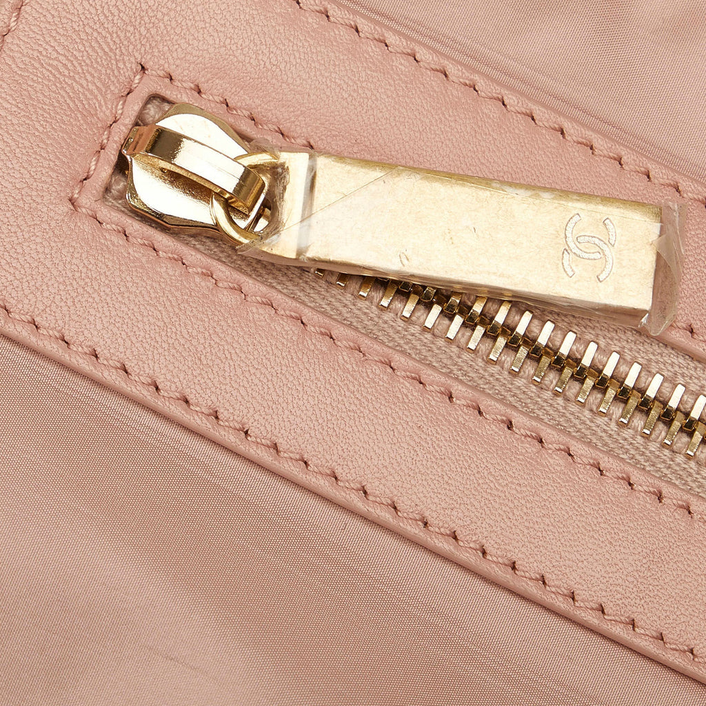 CHANEL Jumbo Tweed Chesterfield Single Flap Shoulder Bag