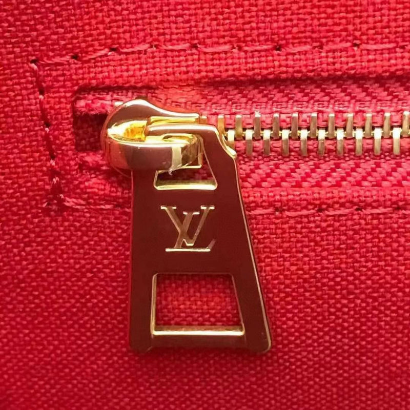 Louis Vuitton Luxury Bags 2557