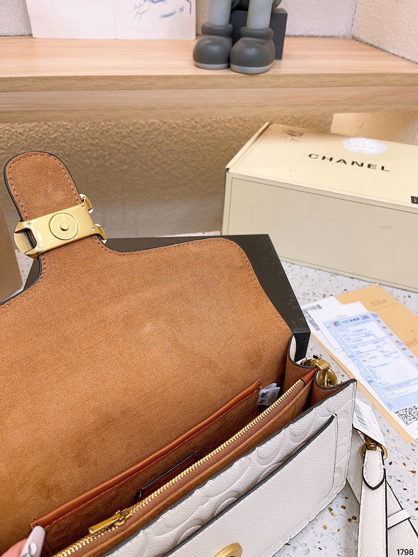 Aura Bags - CCH Bags - 017