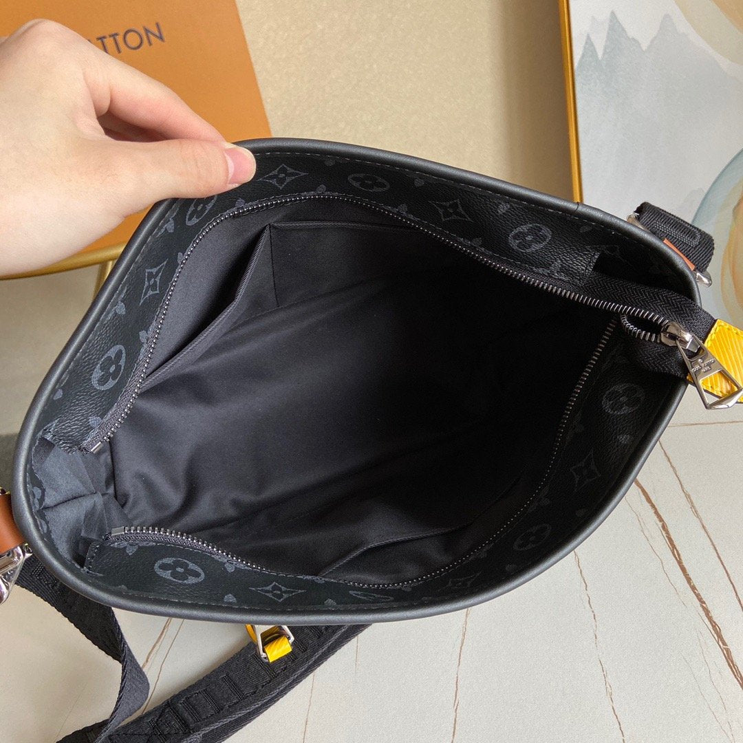 Designer Handbags louis vuitton 147