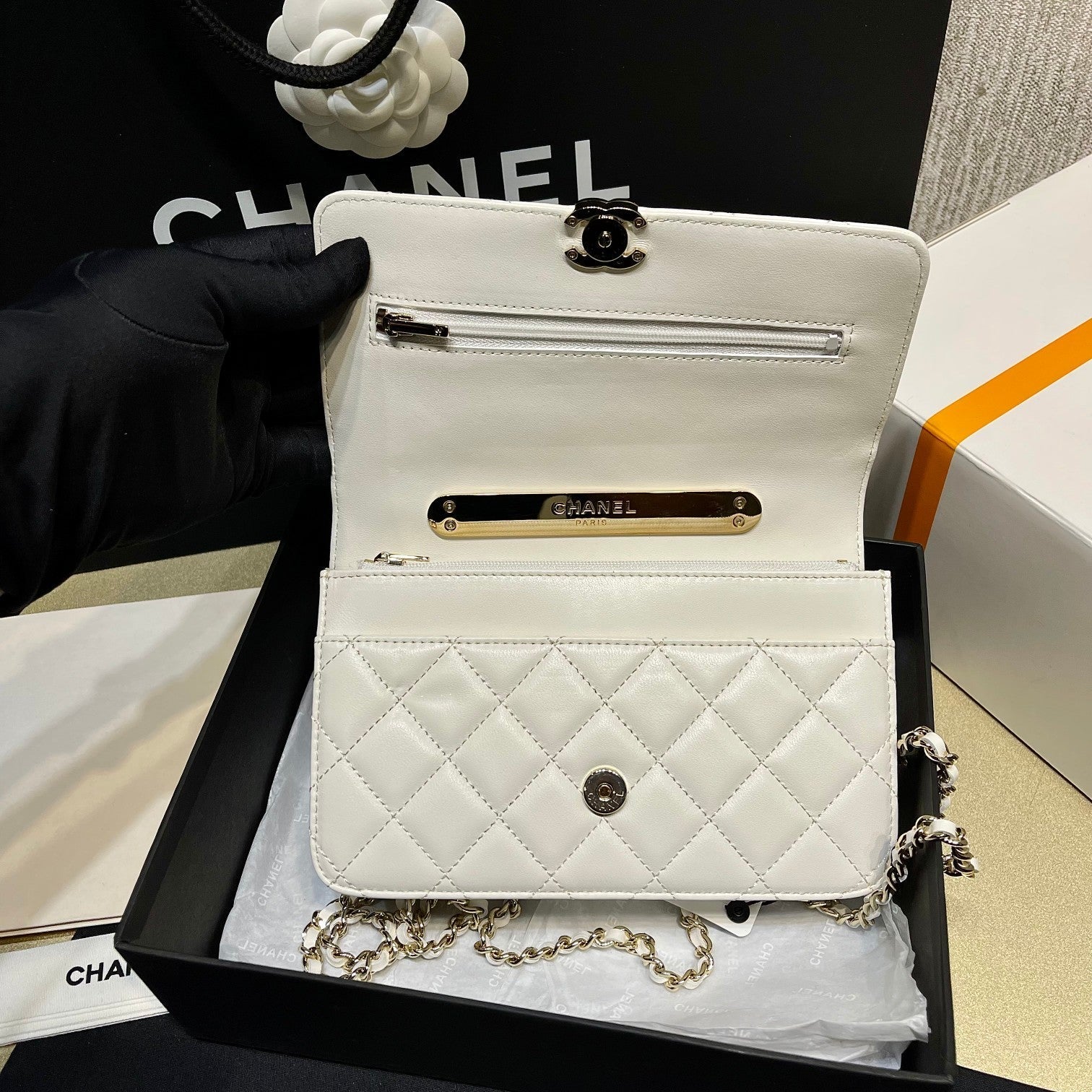 Chanel - Luxury Bag - CHL - 716