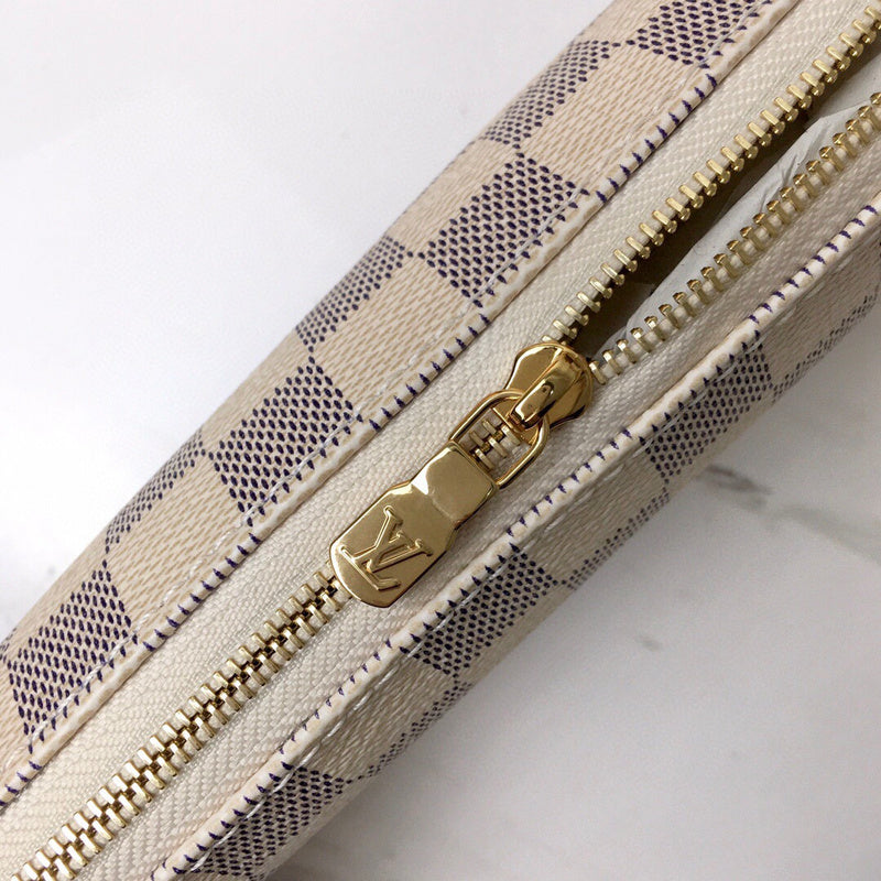 Louis Vuitton Luxury Bags 1810