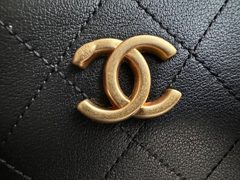 aura-bags - Chanel Bags - 2804