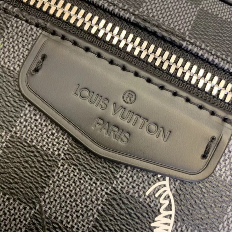Louis Vuitton Luxury Bags 1872