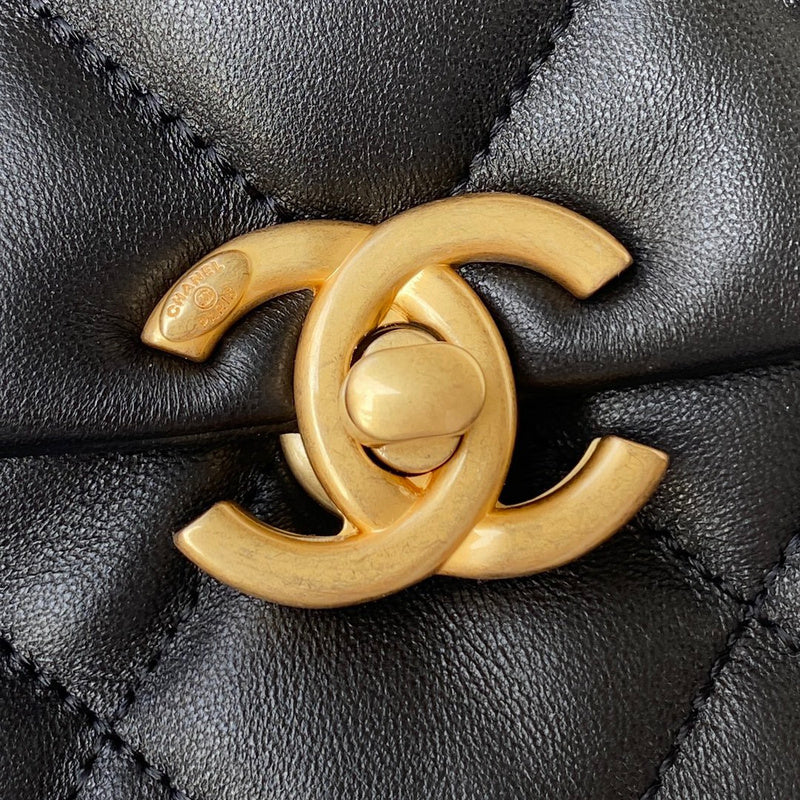 aura-bags - Chanel Bags - 7626