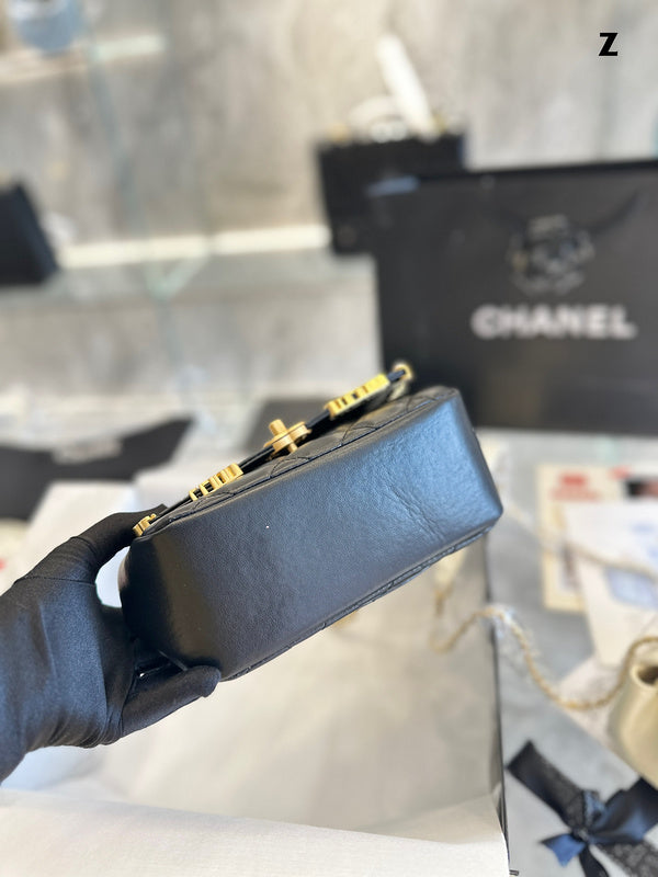 aura-bags - Chanel Bags - 7082