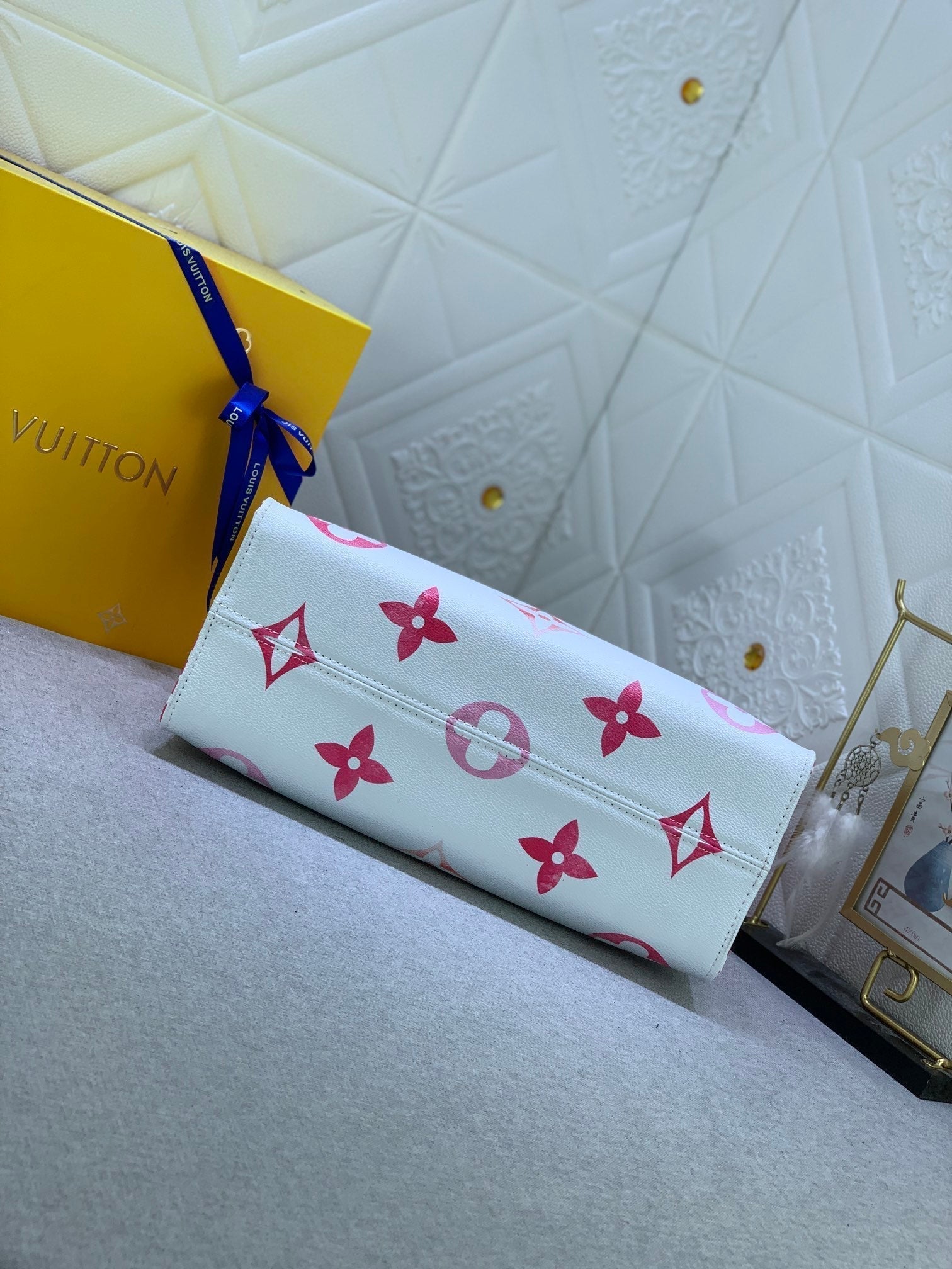 Luxury Bags Louis Vuitton  817