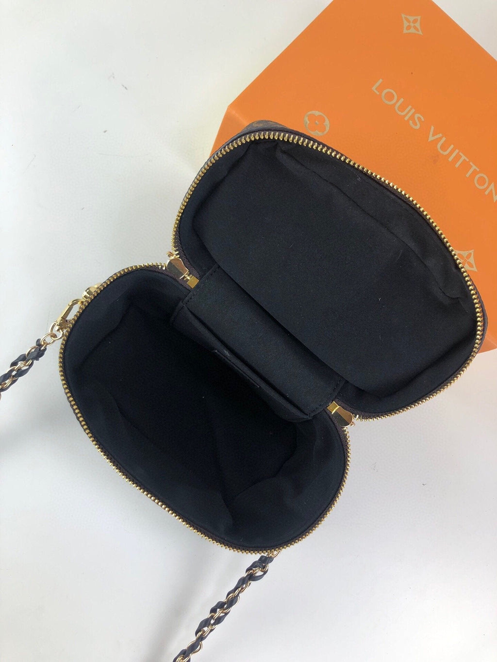 Designer Handbags Louis Vuitton 026