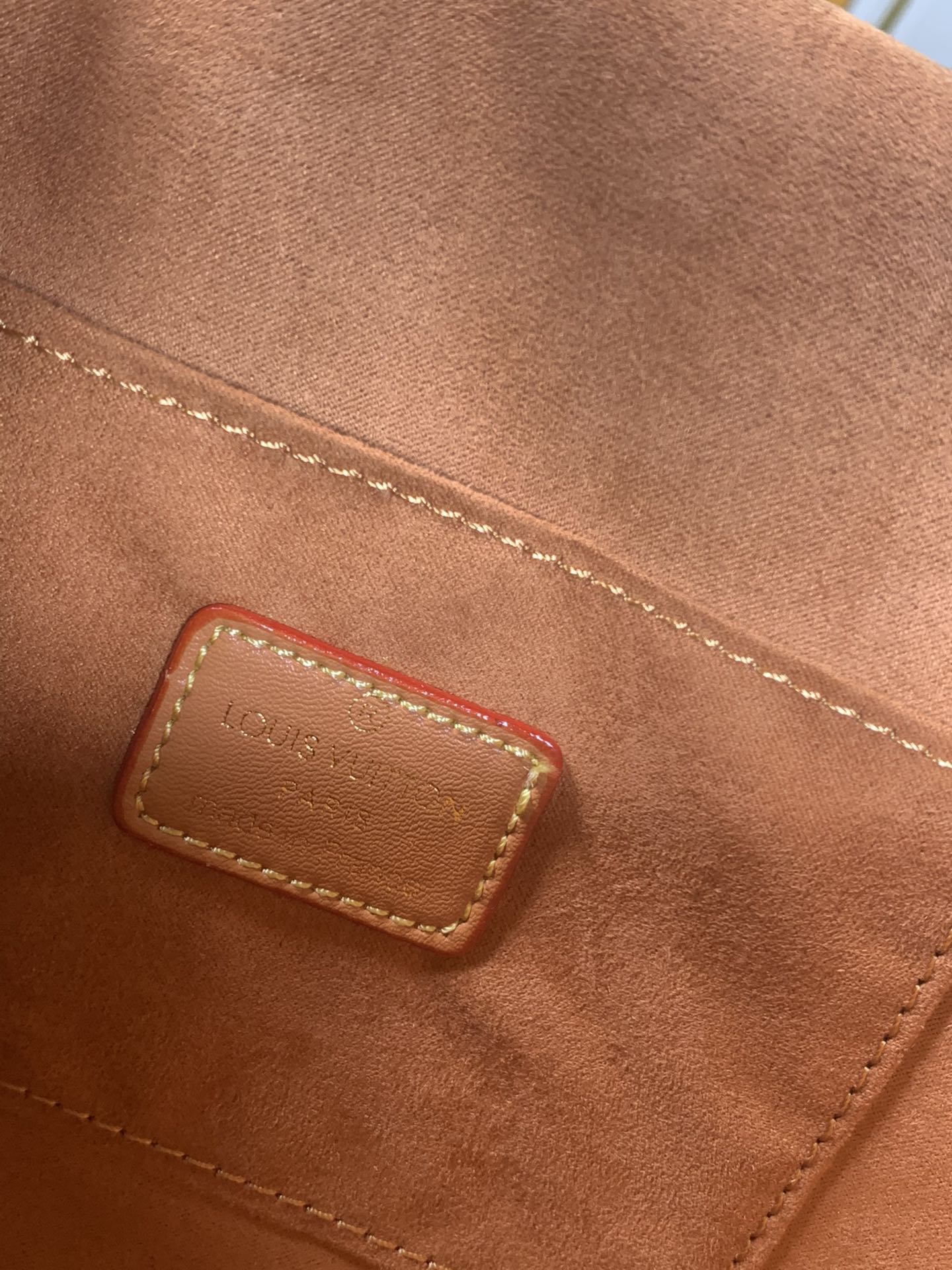 Designer Handbags louis vuitton 108