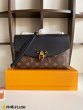 Louis Vuitton Luxury Bags 2649