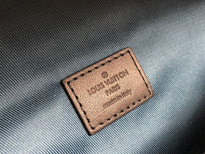 Louis Vuitton Luxury Bags 1813