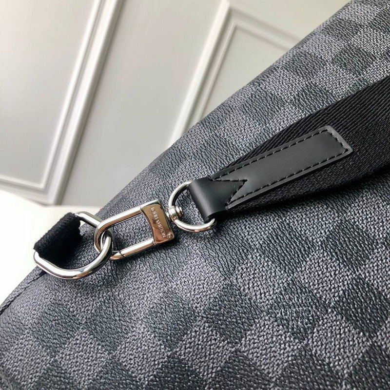 Louis Vuitton Luxury Bags 2710