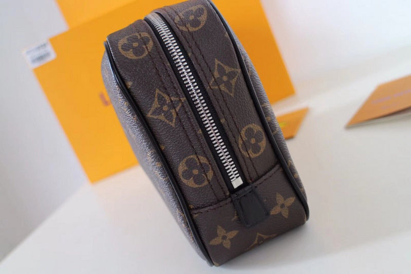 Louis Vuitton Luxury Bags 1799