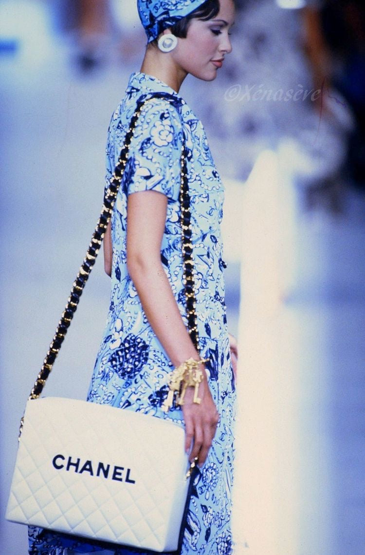 Iconique bracelet "cl��s" Chanel 1993