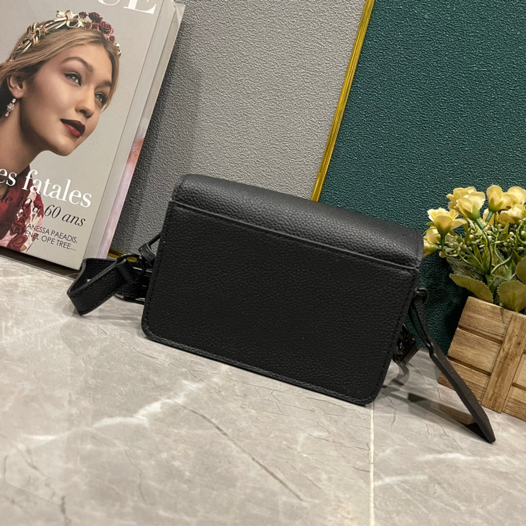 Luxury Bags Louis Vuitton  867