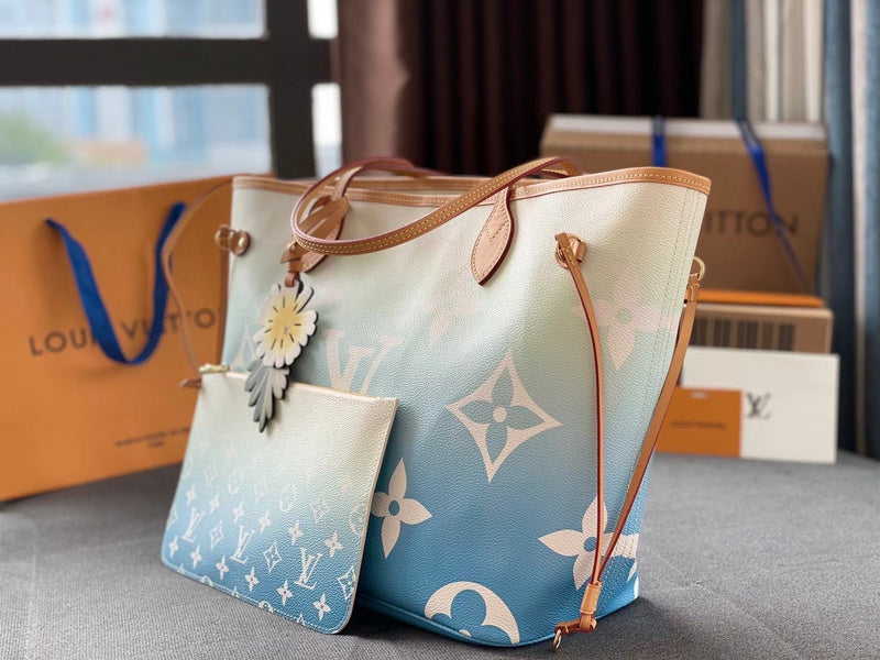 Louis Vuitton Luxury Bags 2535