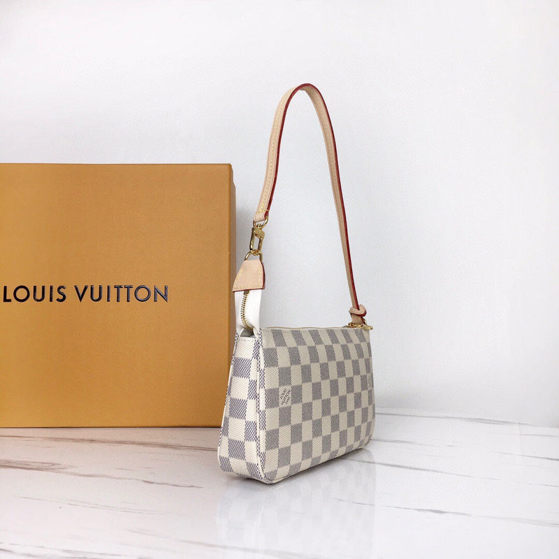 Louis Vuitton Luxury Bags 1810