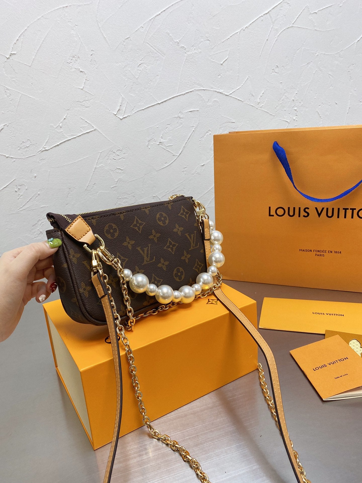 Designer Handbags louis vuitton 080