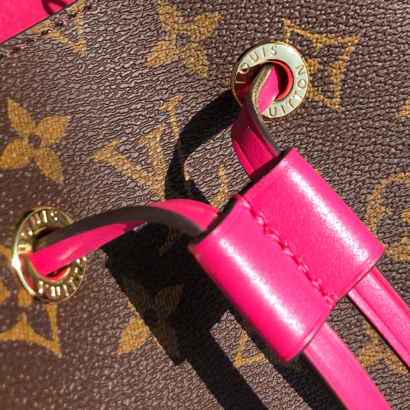 Louis Vuitton Luxury Bags 2690