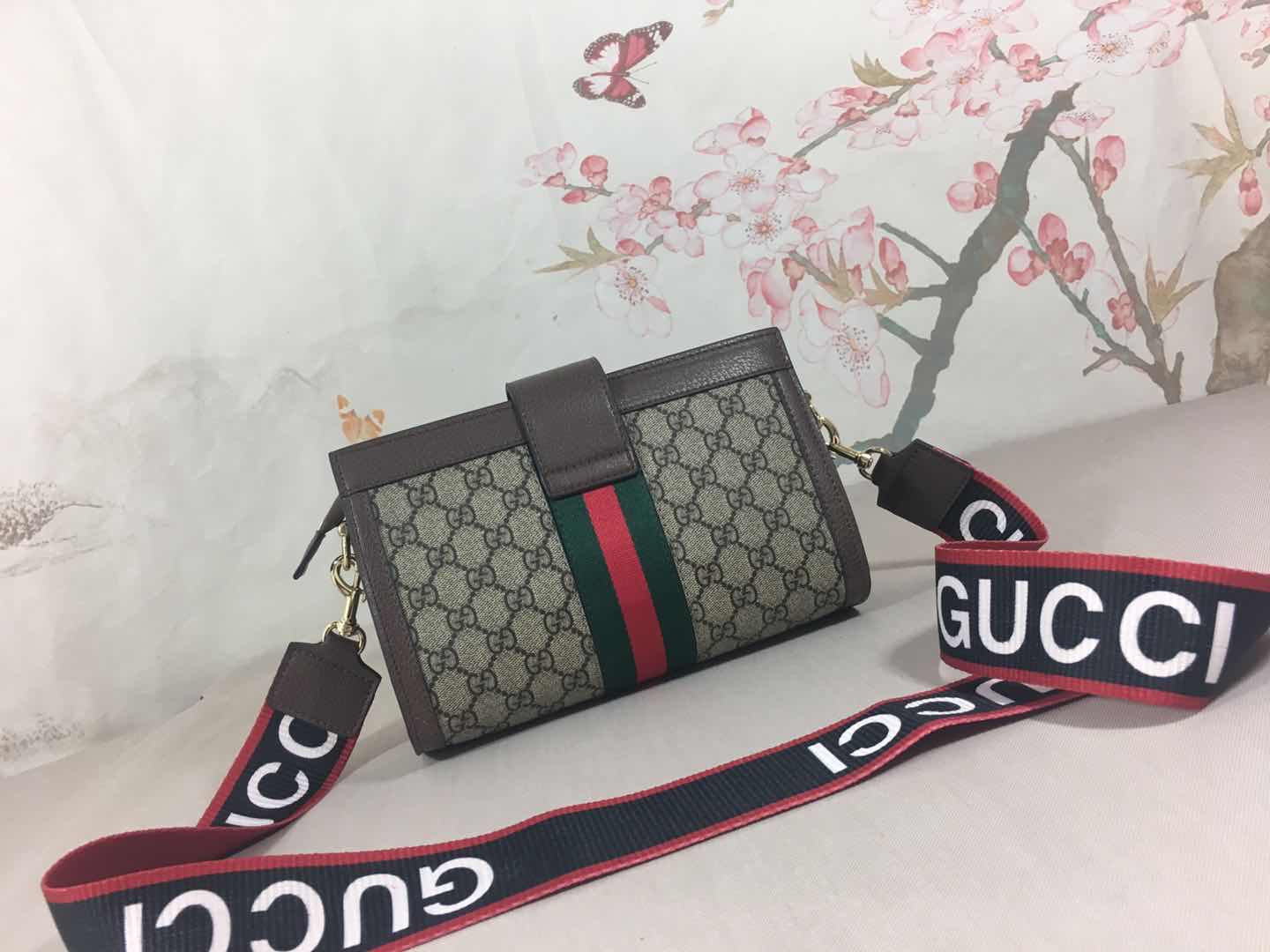 Designer Handbags Gucci 076