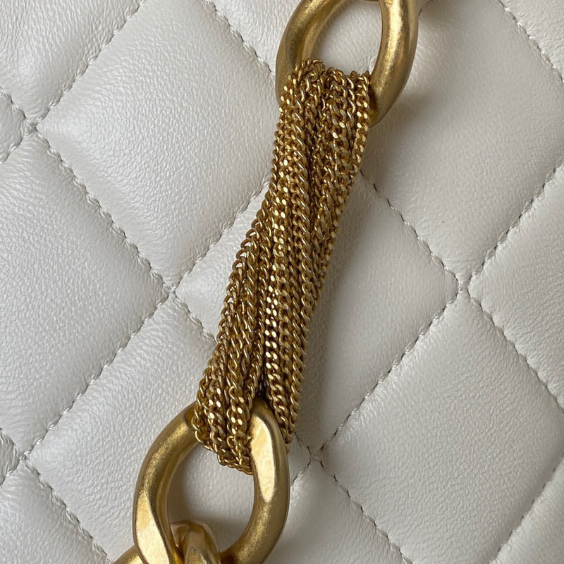 aura-bags - Chanel Bags - 7499