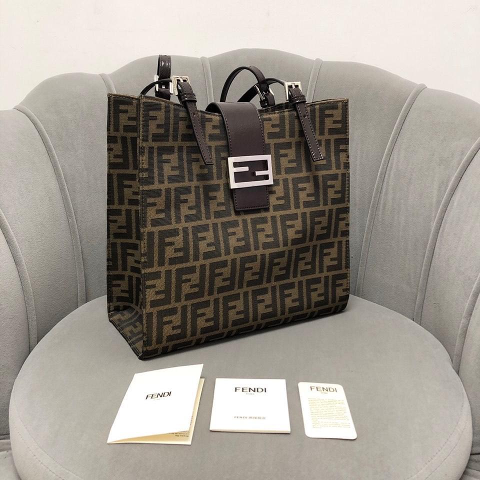 Designer Handbags Fendi 184